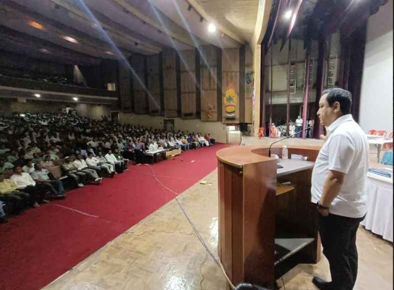 हरिद्वार: कार्मिक को प्रपत्र भरने, ईवीएम , सीयू तथा वीवीपैट को संयोजित करने, खोलने और सील करने की प्रक्रिया का हैंड्स ऑन प्रशिक्षण दिया गया