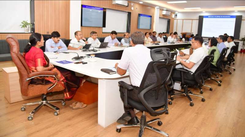 राज्य में वर्कफोर्स में लैगिंक समानता के लक्ष्य को प्राप्त करने तथा महिलाओं की भागीदारी कार्यबल में बढ़ाने की दिशा में उद्यम नीति में आवश्यक सुधार करने की बात कही मुख्य सचिव ने