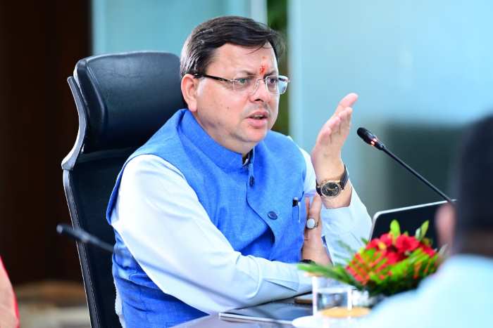 CM धामी ने सी.एम डैशबोर्ड ‘दर्पण 2.0’ की समीक्षा के दौरान अधिकारियों को निर्देश दिये कि सभी विभागों को सीएम डैशबोर्ड से जोड़ा जाए