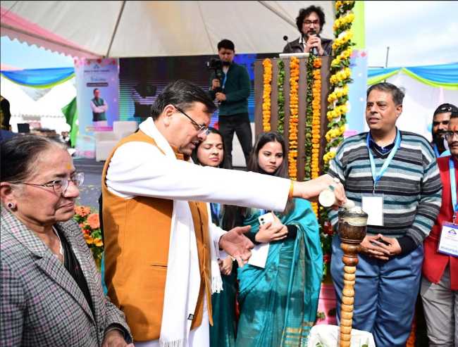 देहरादून: Cभारतीय मानक ब्यूरो के स्टैंडर्ड क्लब कार्निवाल का शुभारंभ किया M धामी ने